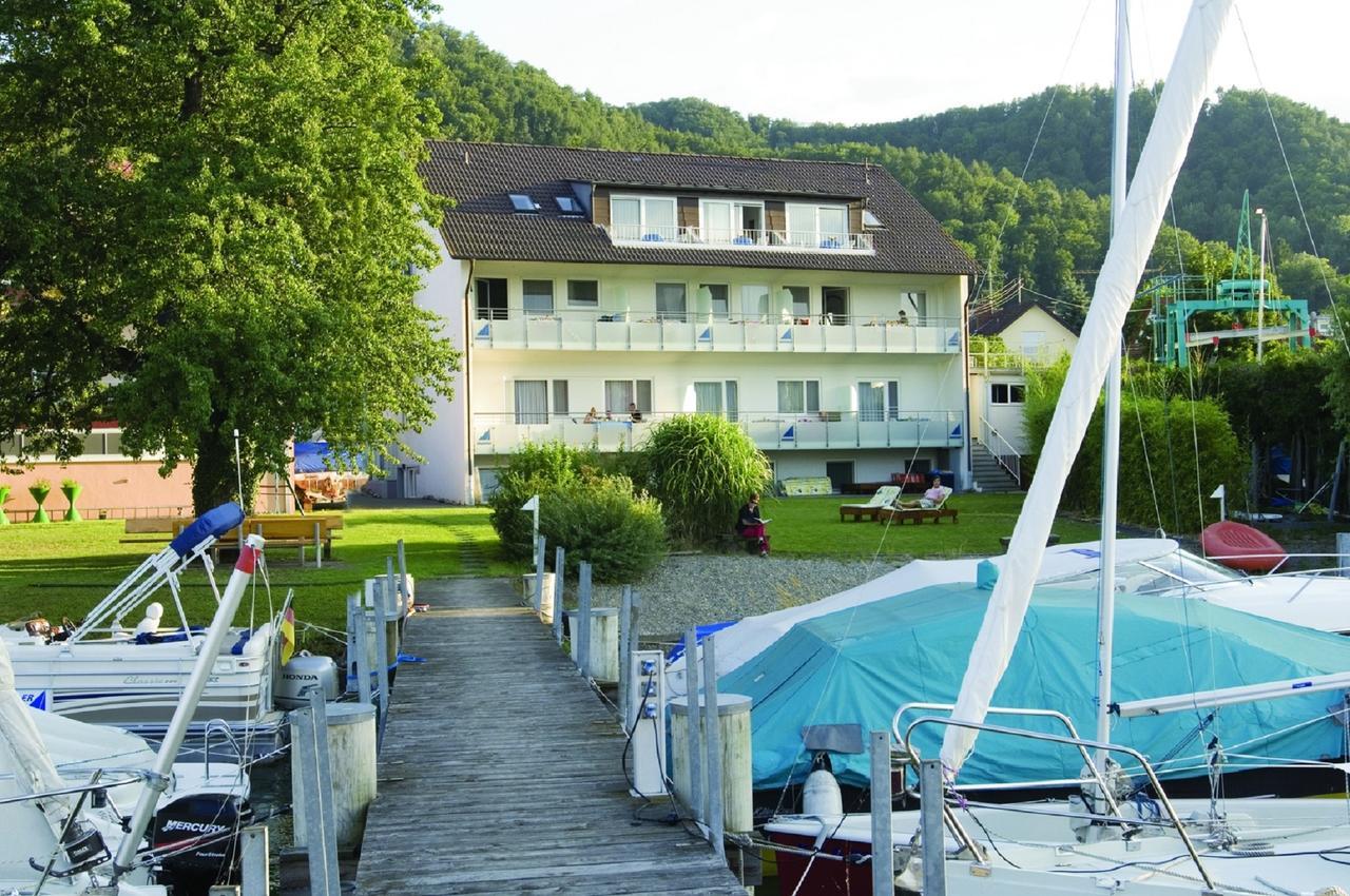 Hotel Pension Cafe Hasler Bodman-Ludwigshafen Bagian luar foto